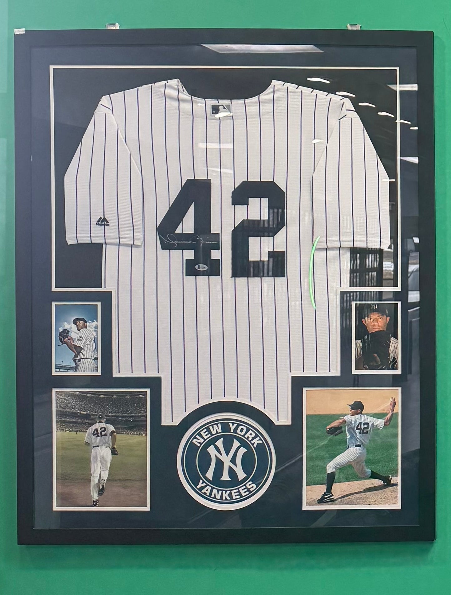 Mariano Rivera Signed Jersey Authentic Autograph