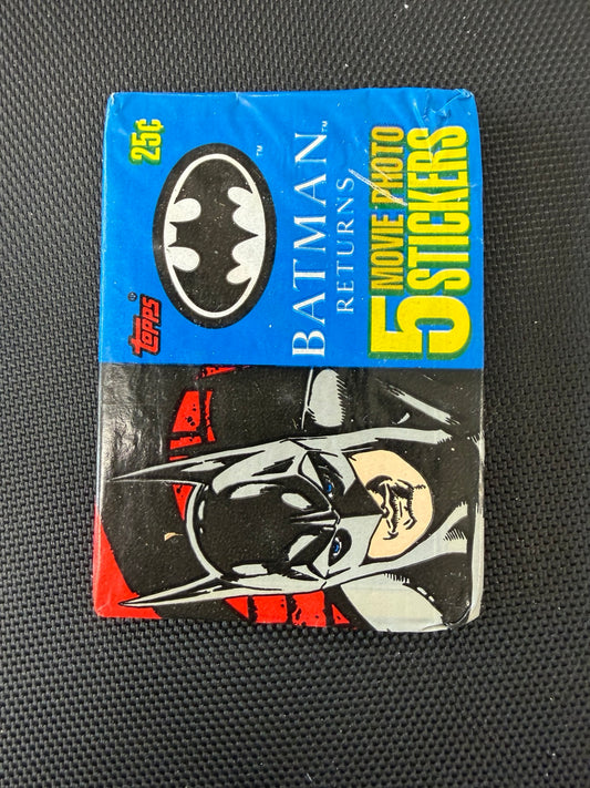 1992 Topps Batman Returns Movie Photo Sticker Pack front
