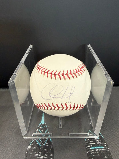 Chase Utley Autographed Baseball – MLB Authenticated MR941261